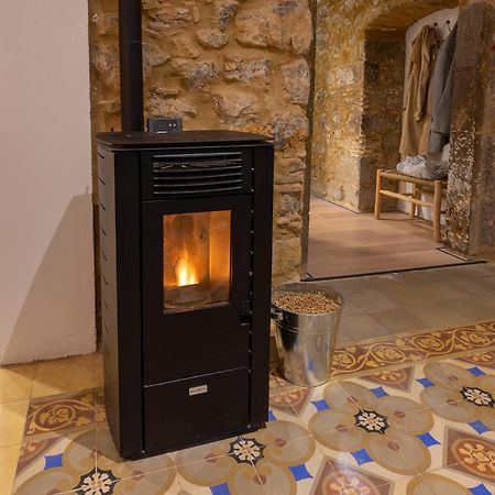 Empordanna, Apartamento Con Encanto En El Corazon Del Emporda Torroella de Montgrí Buitenkant foto
