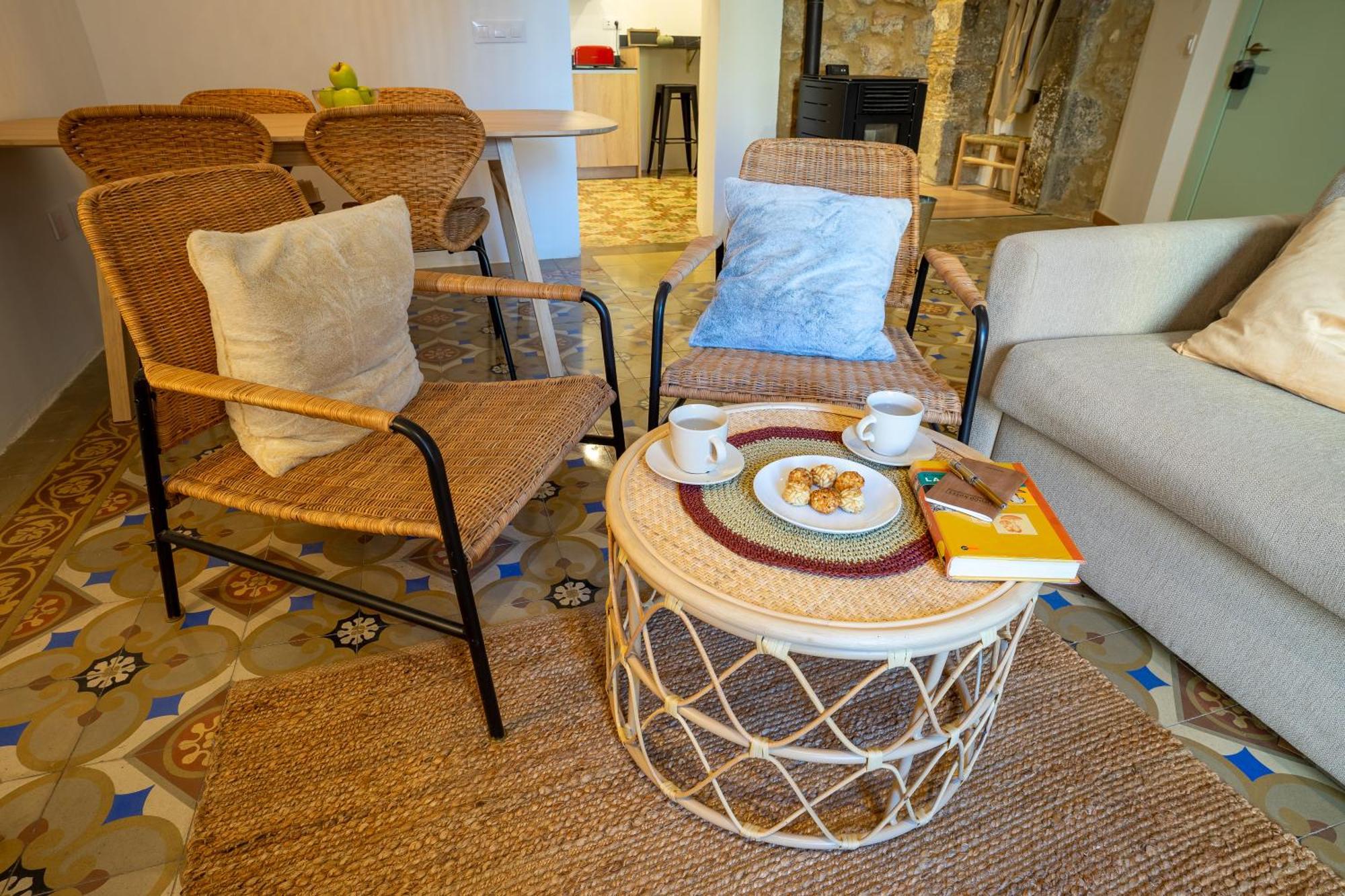 Empordanna, Apartamento Con Encanto En El Corazon Del Emporda Torroella de Montgrí Buitenkant foto
