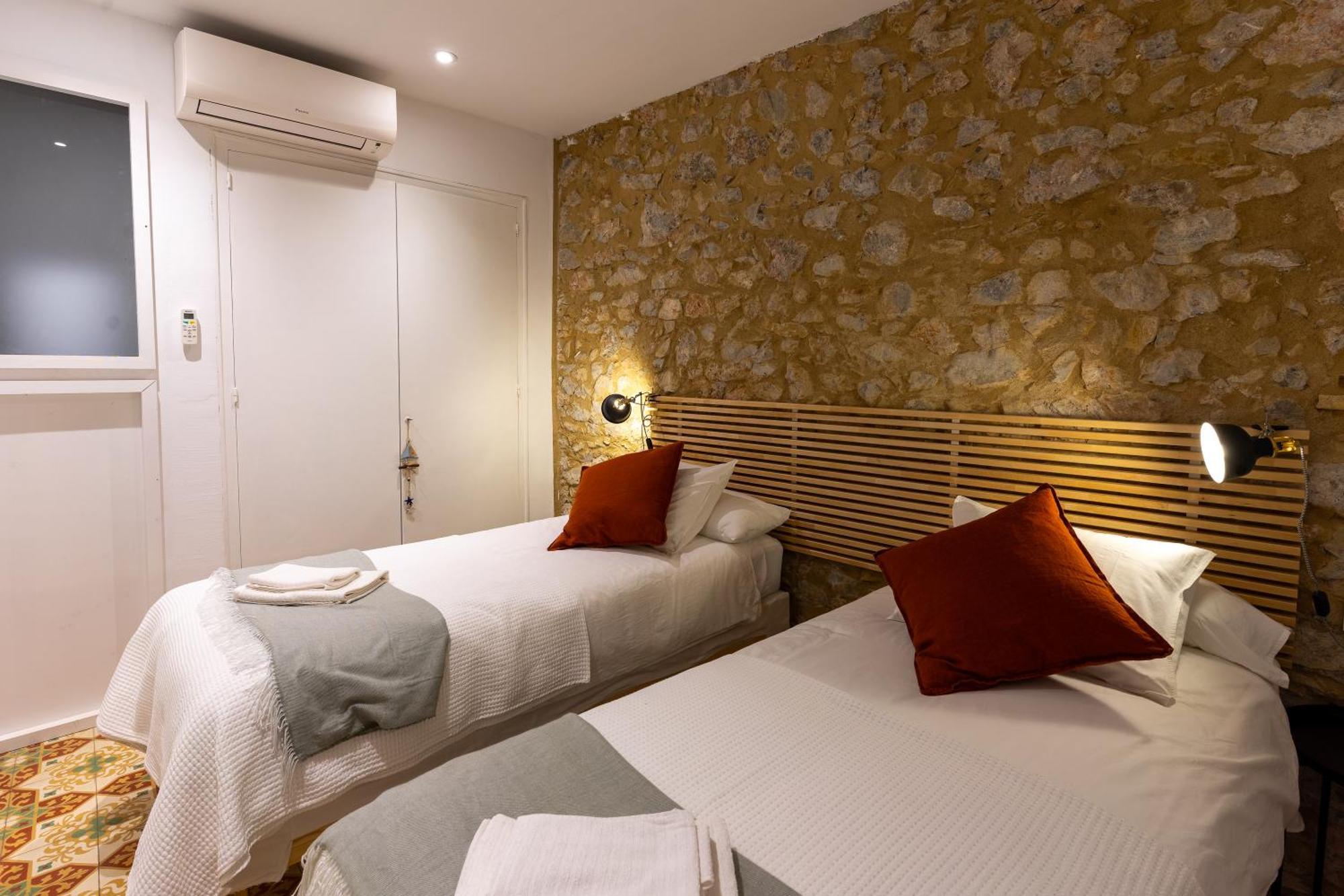 Empordanna, Apartamento Con Encanto En El Corazon Del Emporda Torroella de Montgrí Buitenkant foto