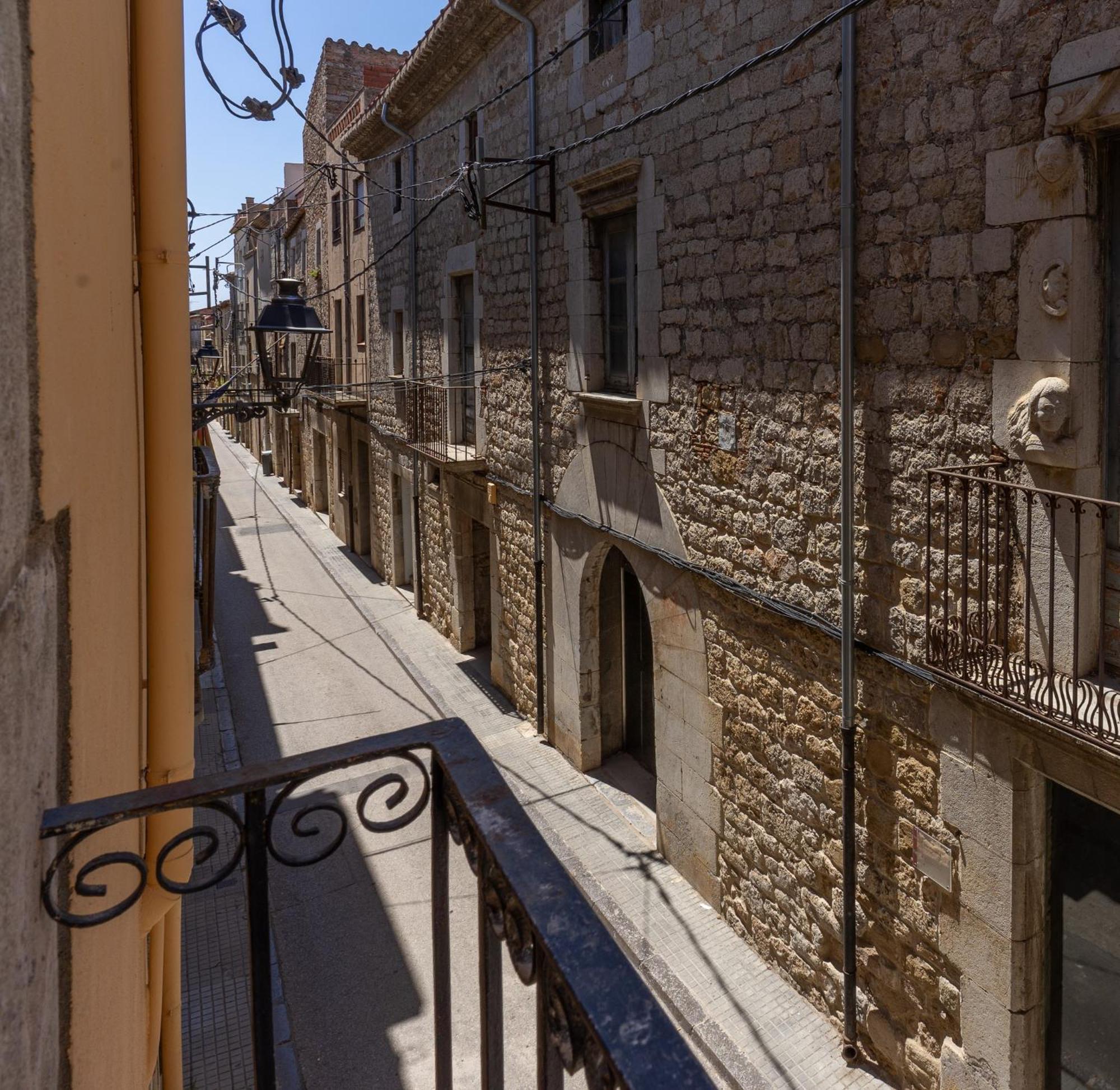 Empordanna, Apartamento Con Encanto En El Corazon Del Emporda Torroella de Montgrí Buitenkant foto